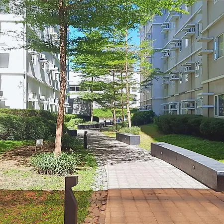 Trees Residences - Shia Staycation